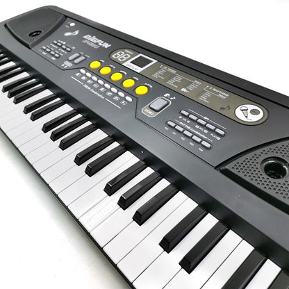 Piano Con Microfono Y Conexión MP3